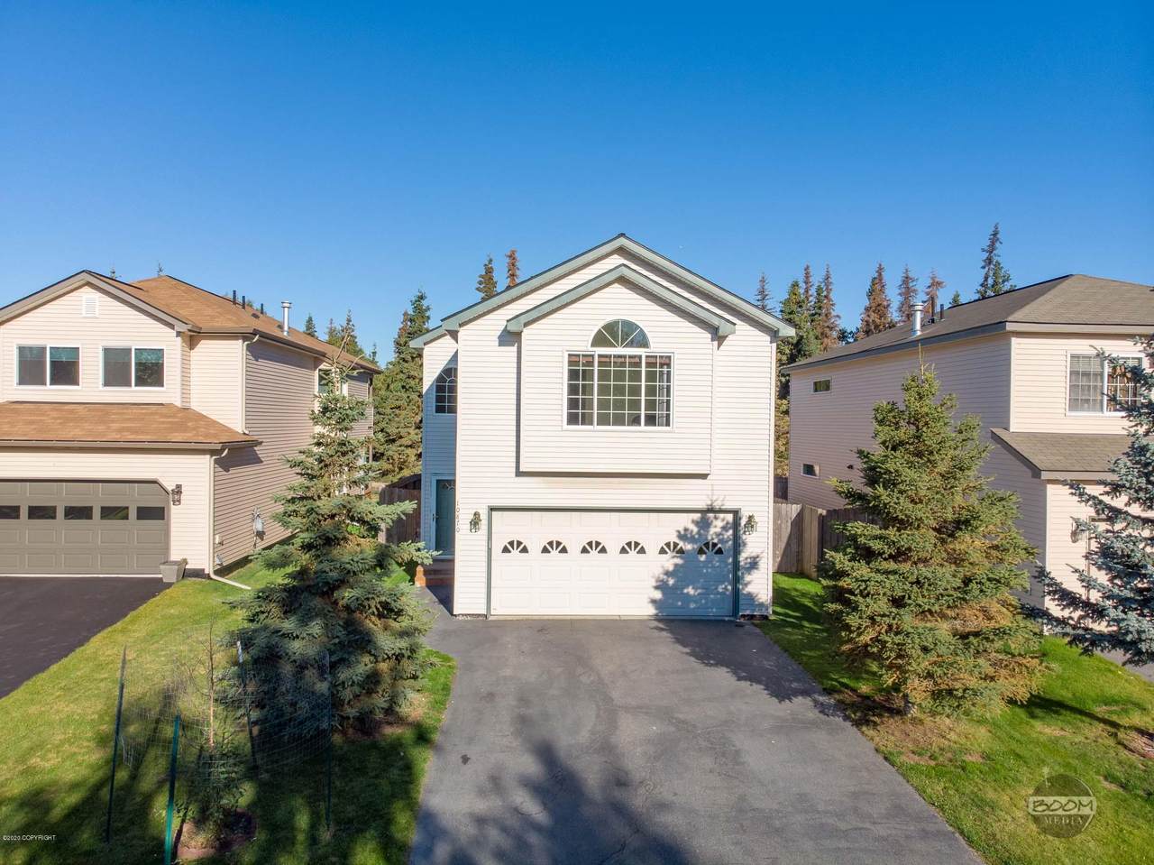 10870 Refuge Circle - Photo 1