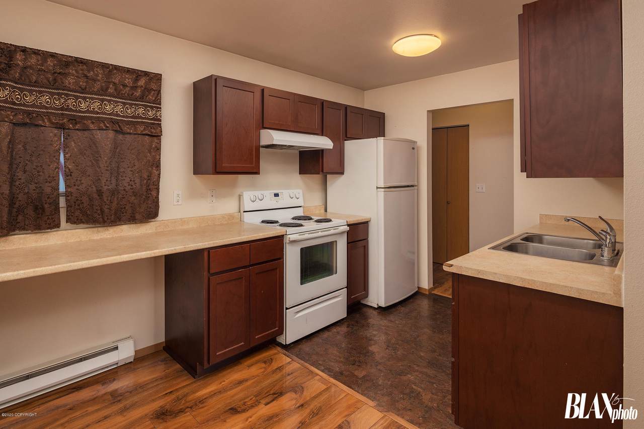 180 Grand Larry Street - Photo 1