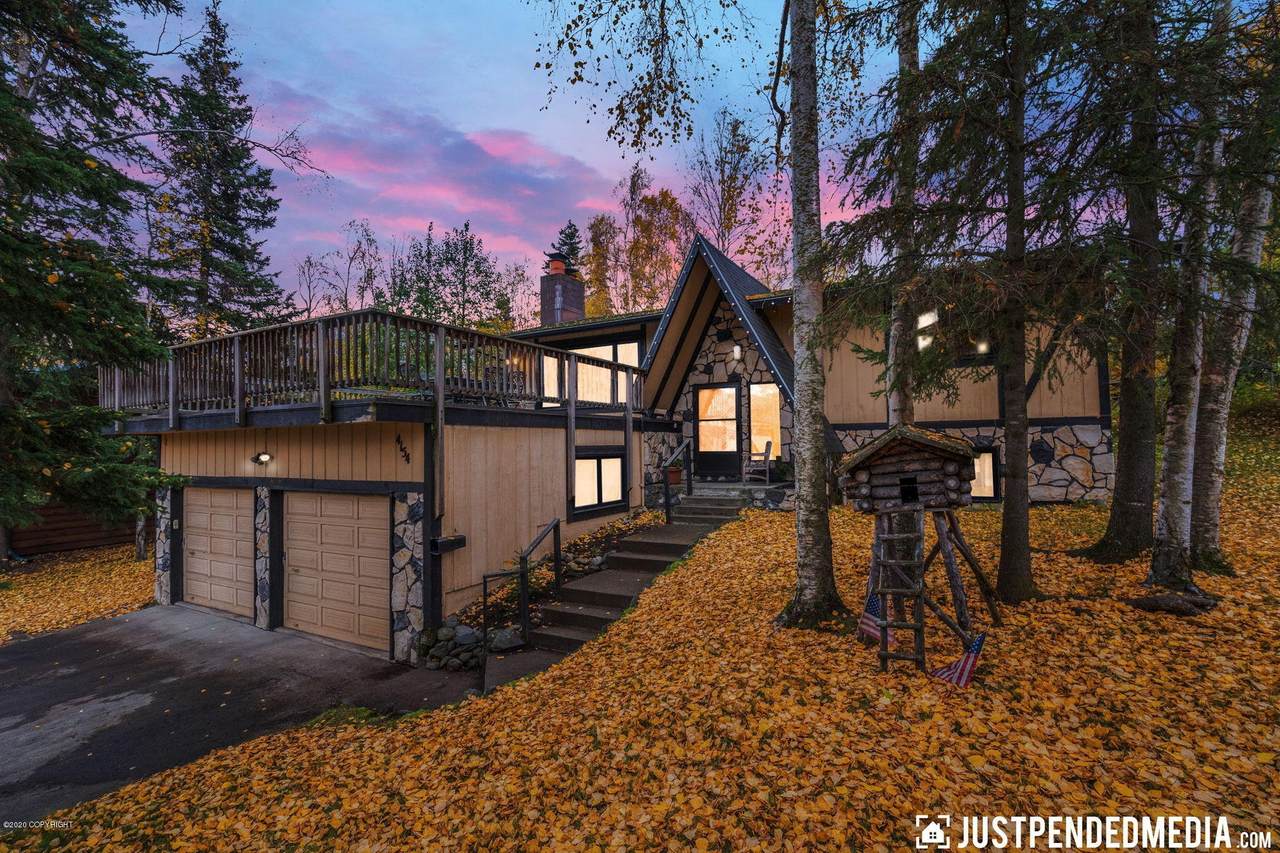 4154 Hampton Drive - Photo 1