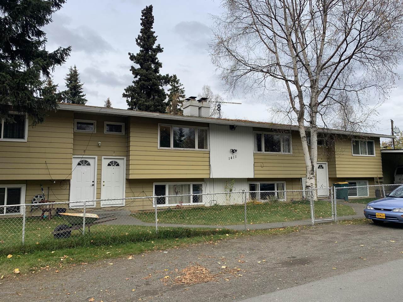 1411 43rd Avenue - Photo 1
