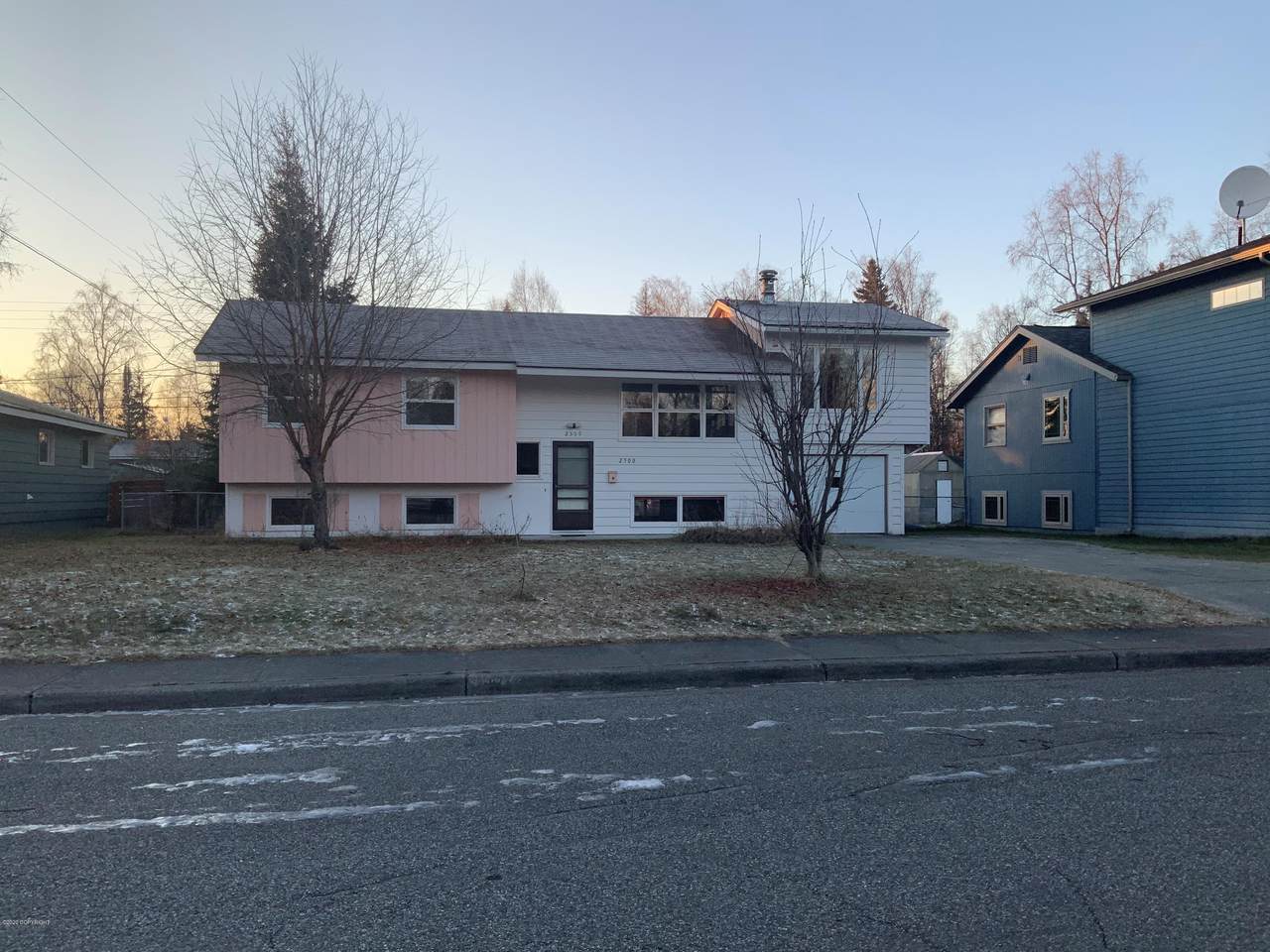 2500 Glenwood Street - Photo 1