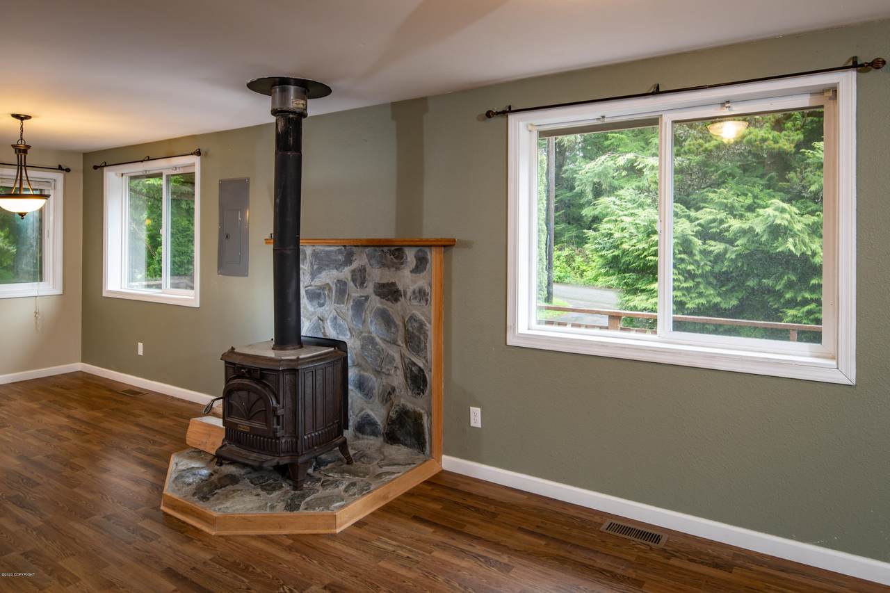 11031 Victorson Court - Photo 1