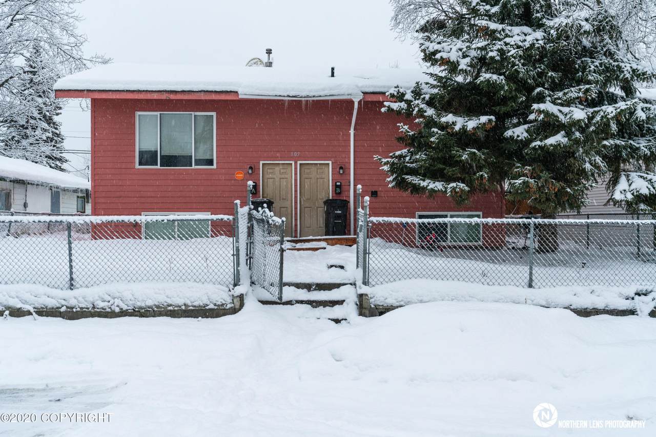 809 Bragaw Street - Photo 1