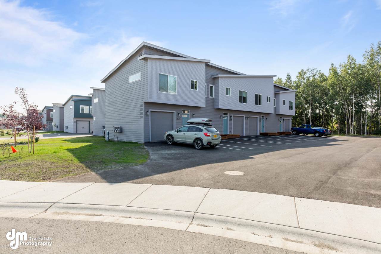 132 Willow View Circle - Photo 1