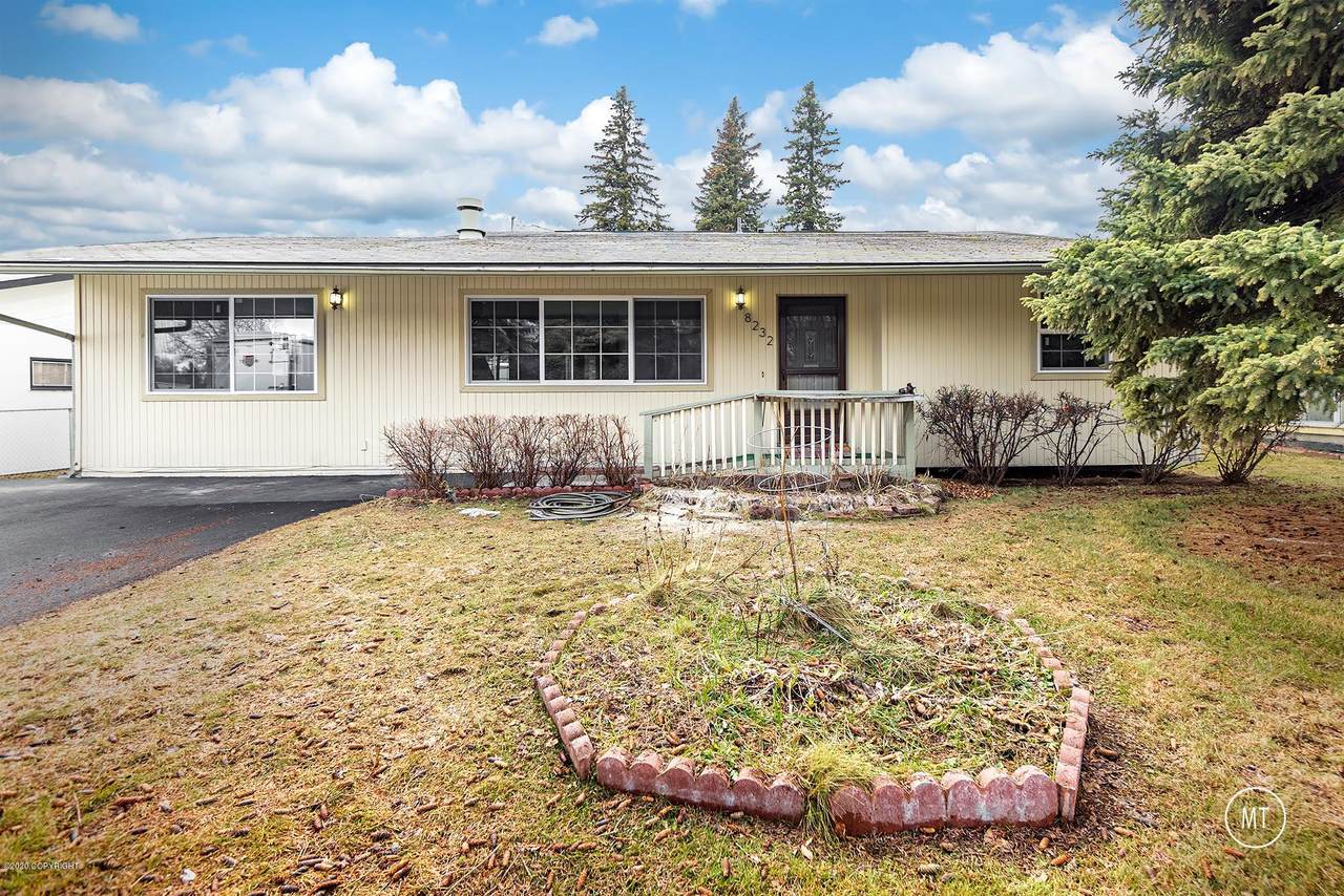8232 Blackberry Street - Photo 1