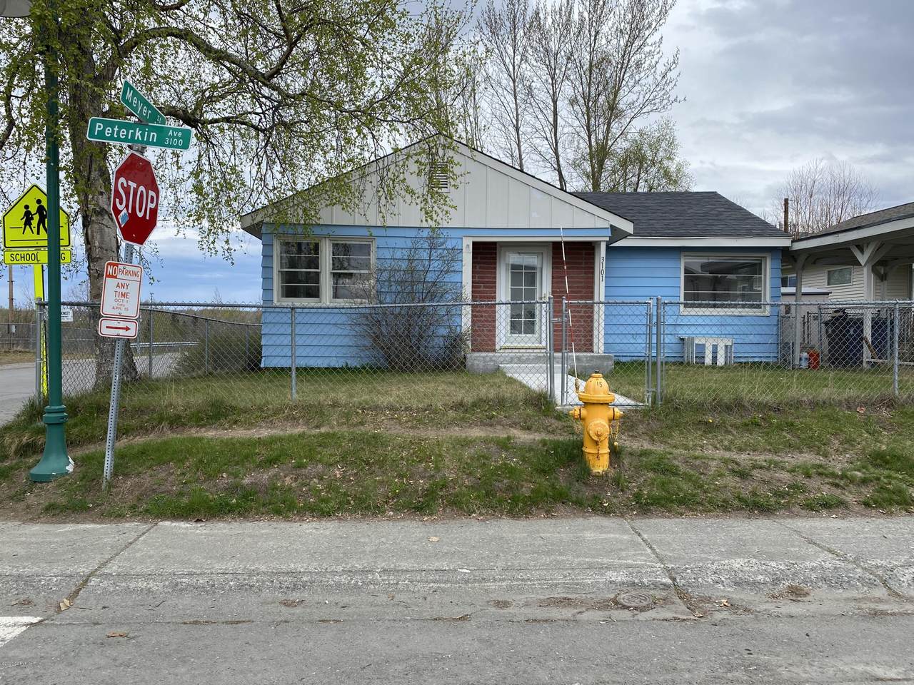 3101 Peterkin Avenue - Photo 1