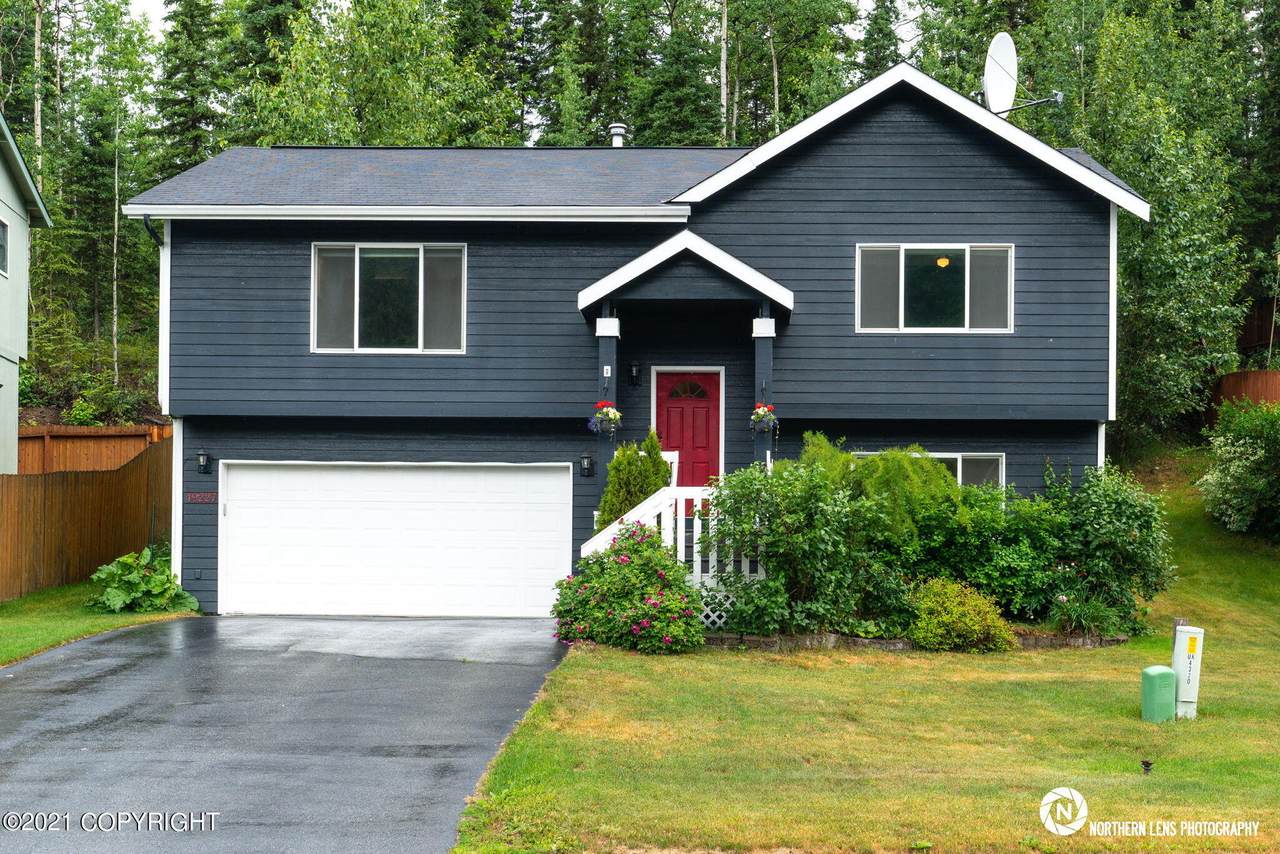 19227 Trail Bay Drive - Photo 1