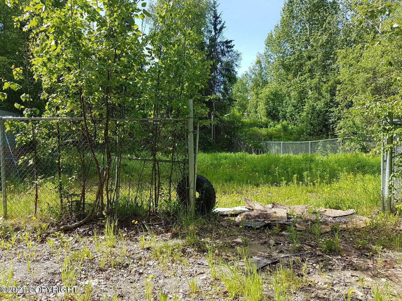 21837 Birchwood Loop Road - Photo 1