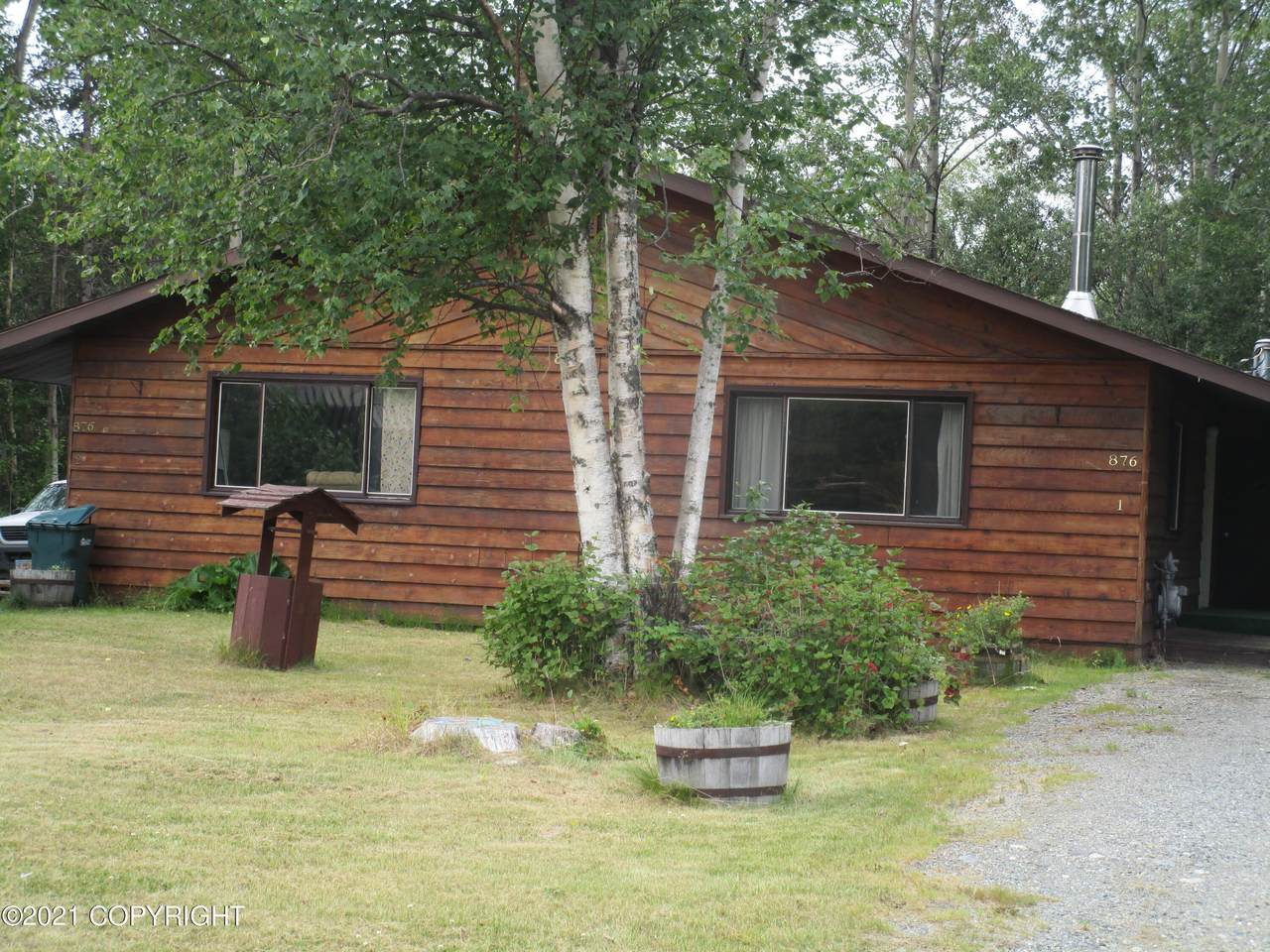 876 Wesglenn Circle - Photo 1