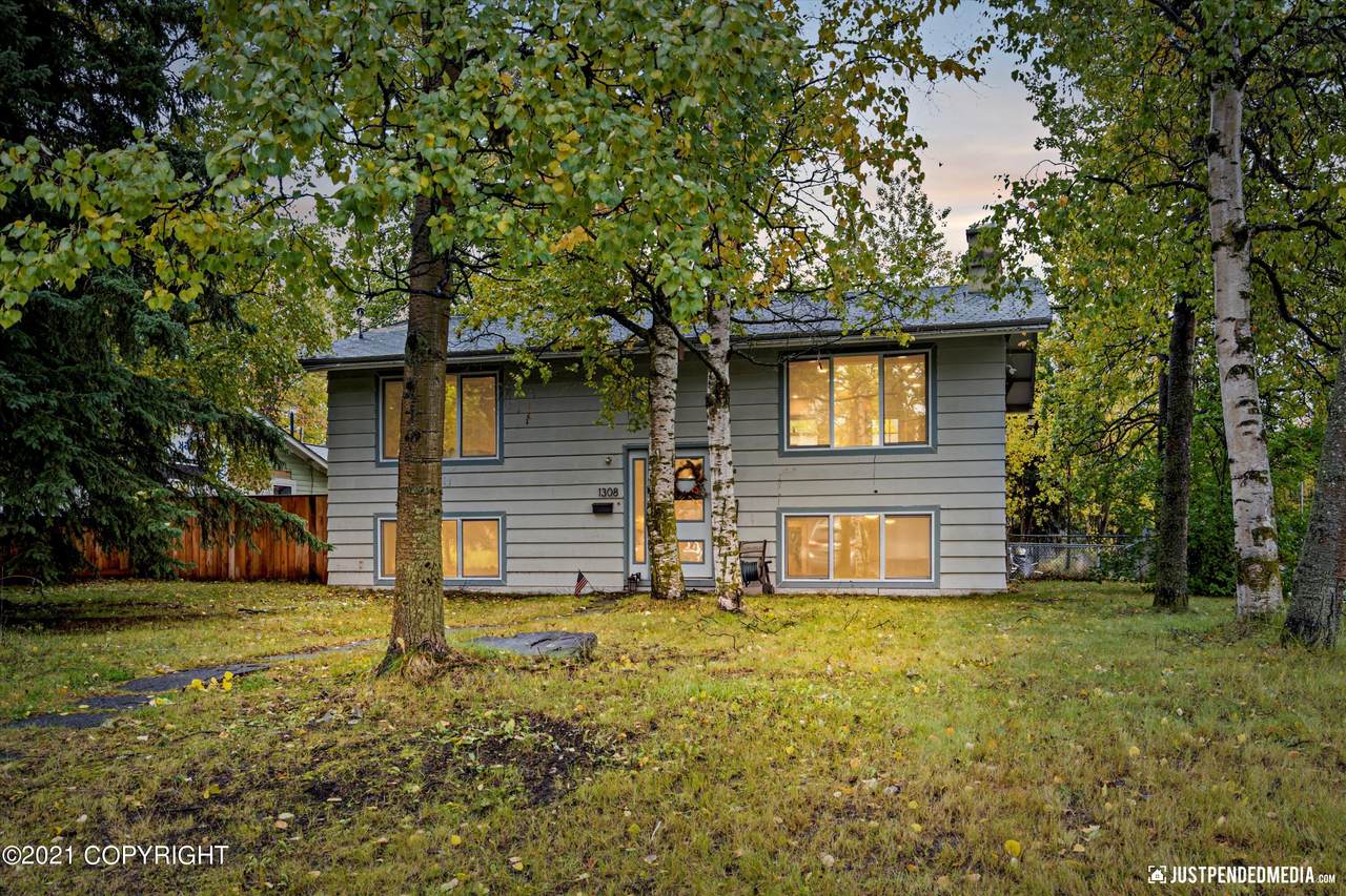 1308 27th Avenue - Photo 1