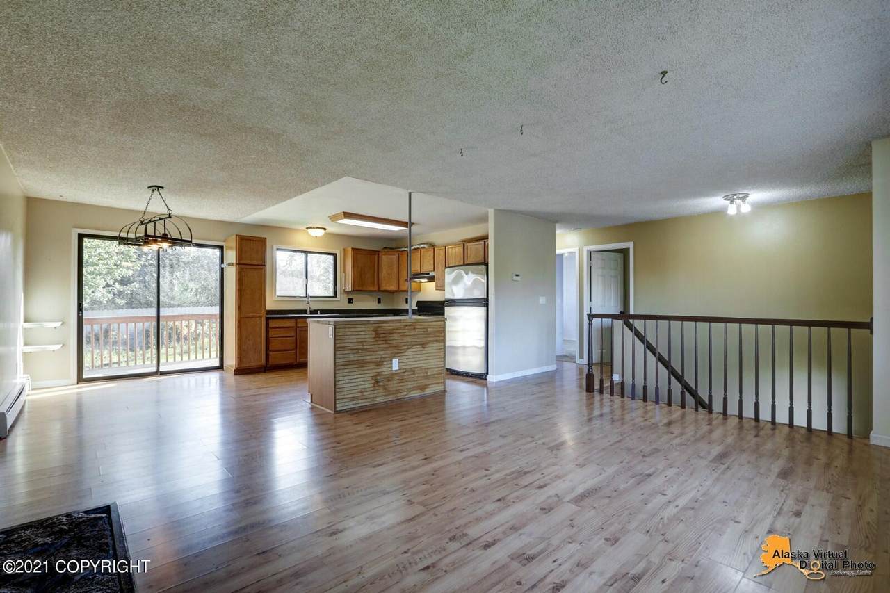 13441 Venus Way - Photo 1