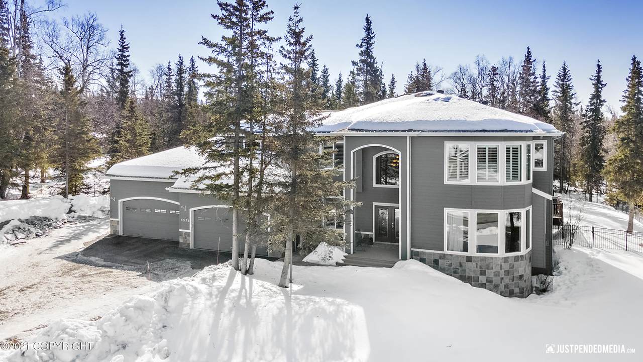 5578 Heritage Heights Drive - Photo 1