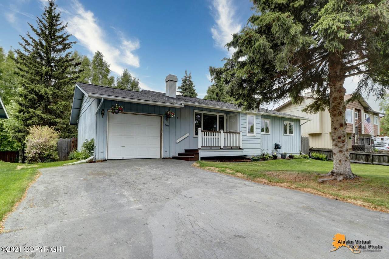 7440 Wade Circle - Photo 1
