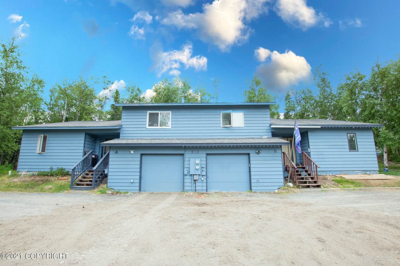 210 Spruce Avenue - Photo 1