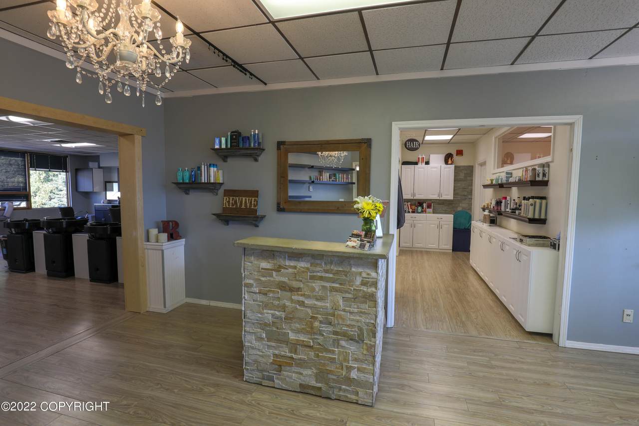 7926 Old Seward Highway - Photo 1
