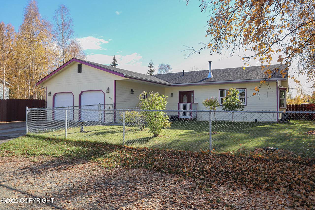 481 Shannon Drive - Photo 1