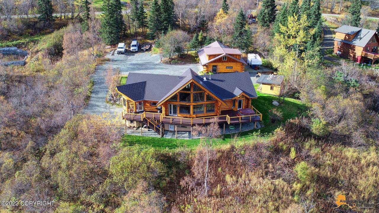 4815 Birdsong Drive - Photo 1
