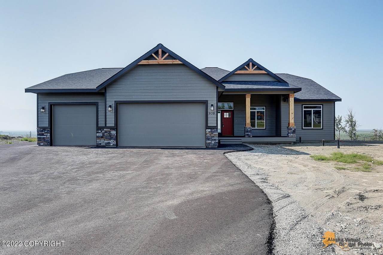 970 Bluff View Drive - Photo 1