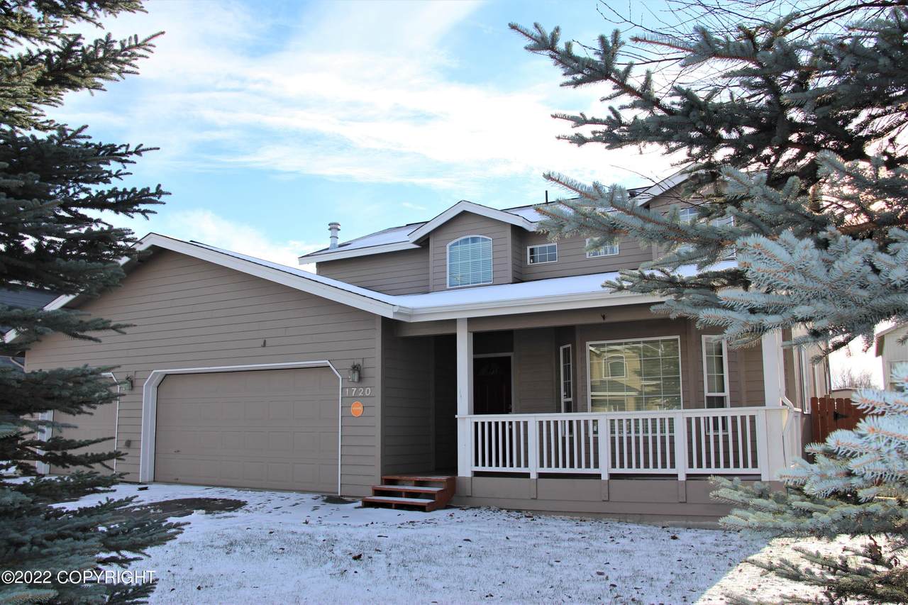 1720 104th Avenue - Photo 1