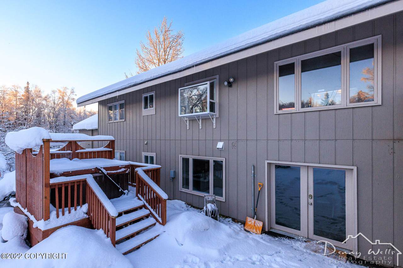 12947 Ridgeview Drive - Photo 1