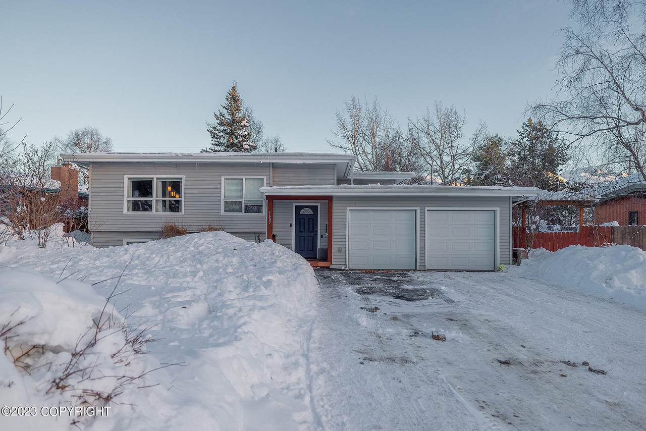 1607 Turpin Street - Photo 1