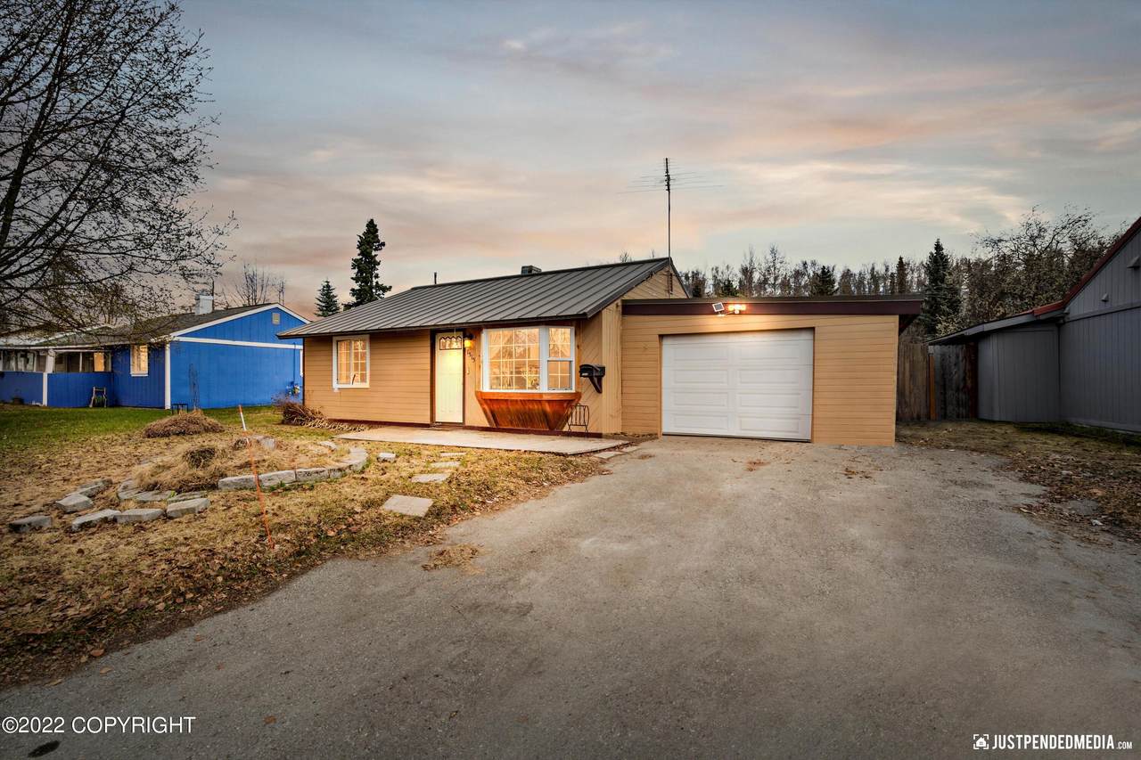 1515 Kepner Drive - Photo 1