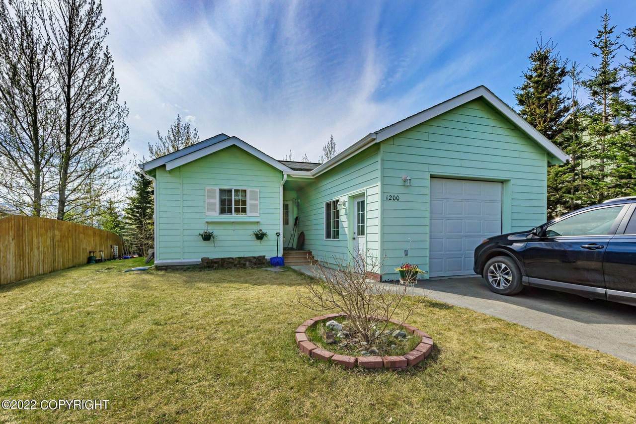 1200 Beylund Loop - Photo 1