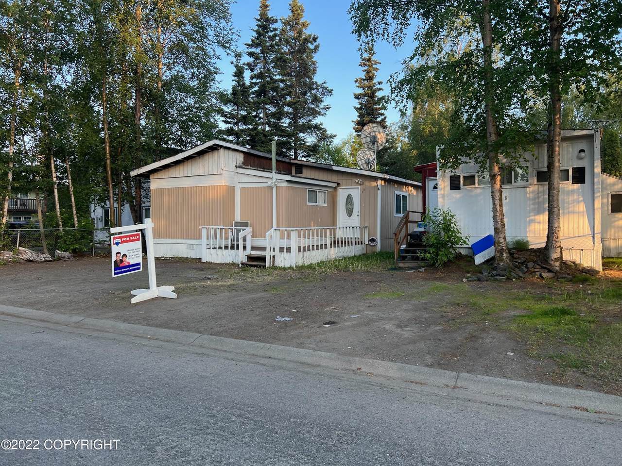 2906 30th Avenue - Photo 1