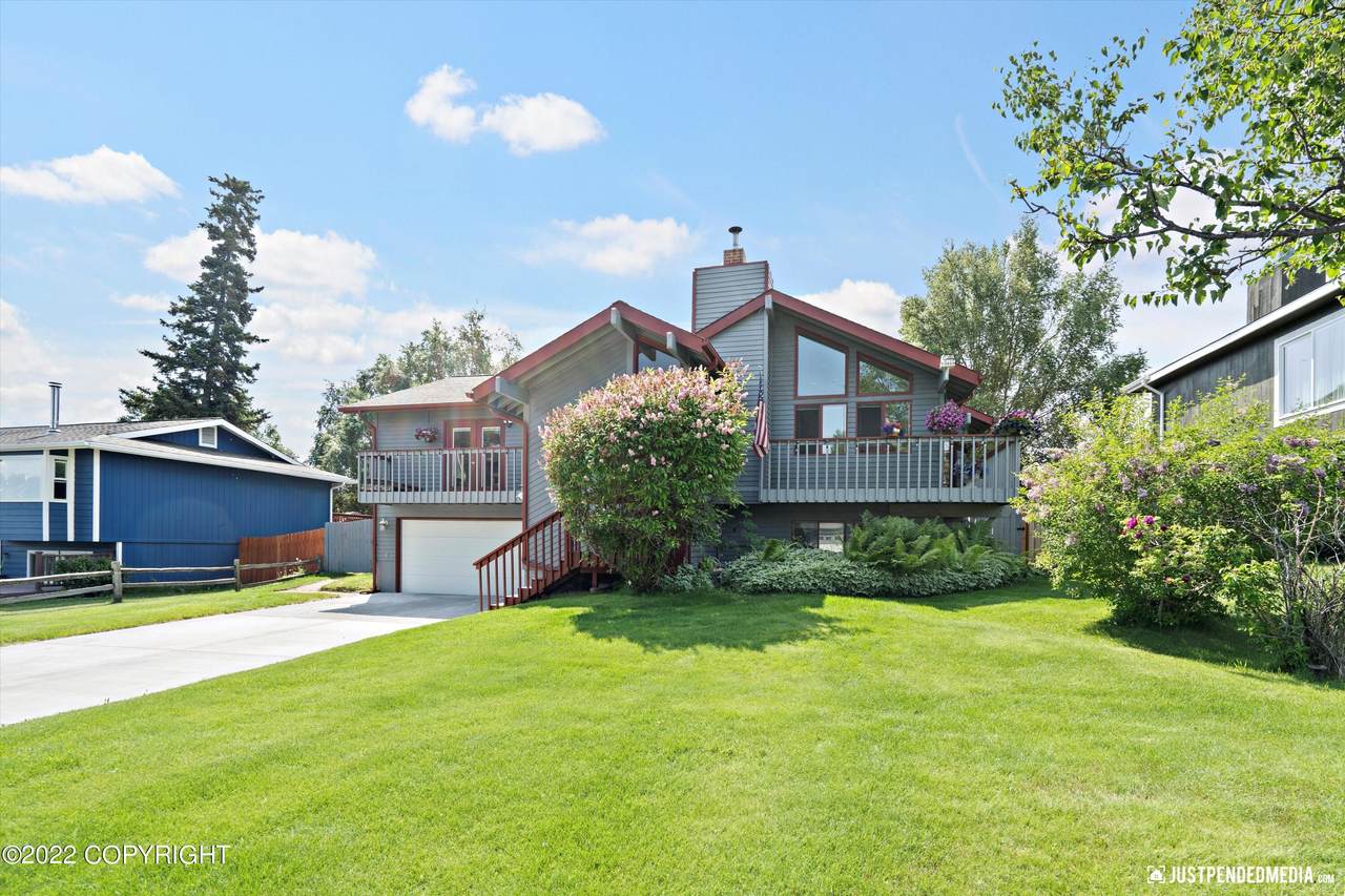 3420 Perenosa Bay Drive - Photo 1