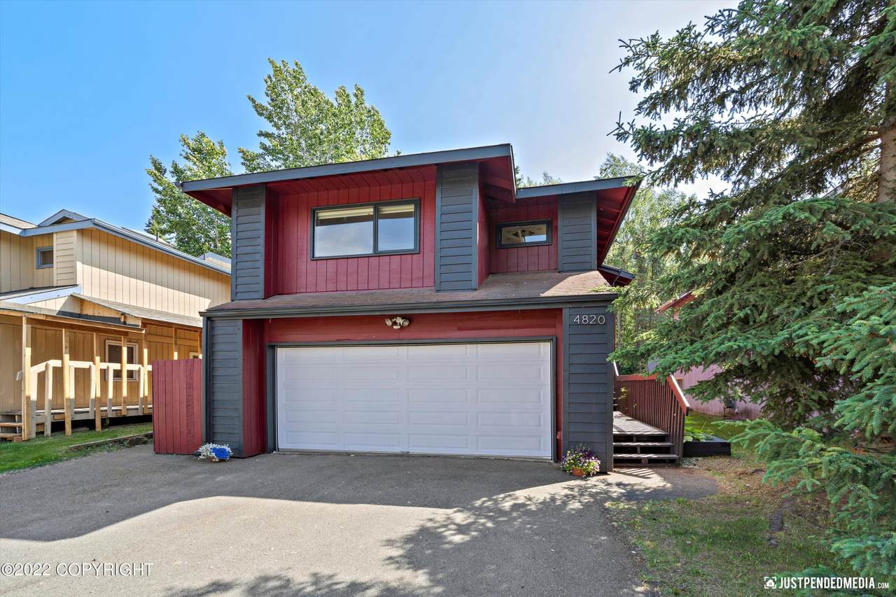 4820 Leah Court - Photo 1