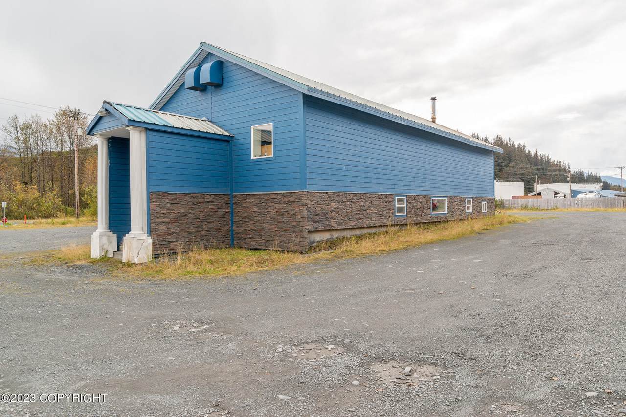 https://bt-photos.global.ssl.fastly.net/alaska/1280_boomver_1_23-11826-2.jpg