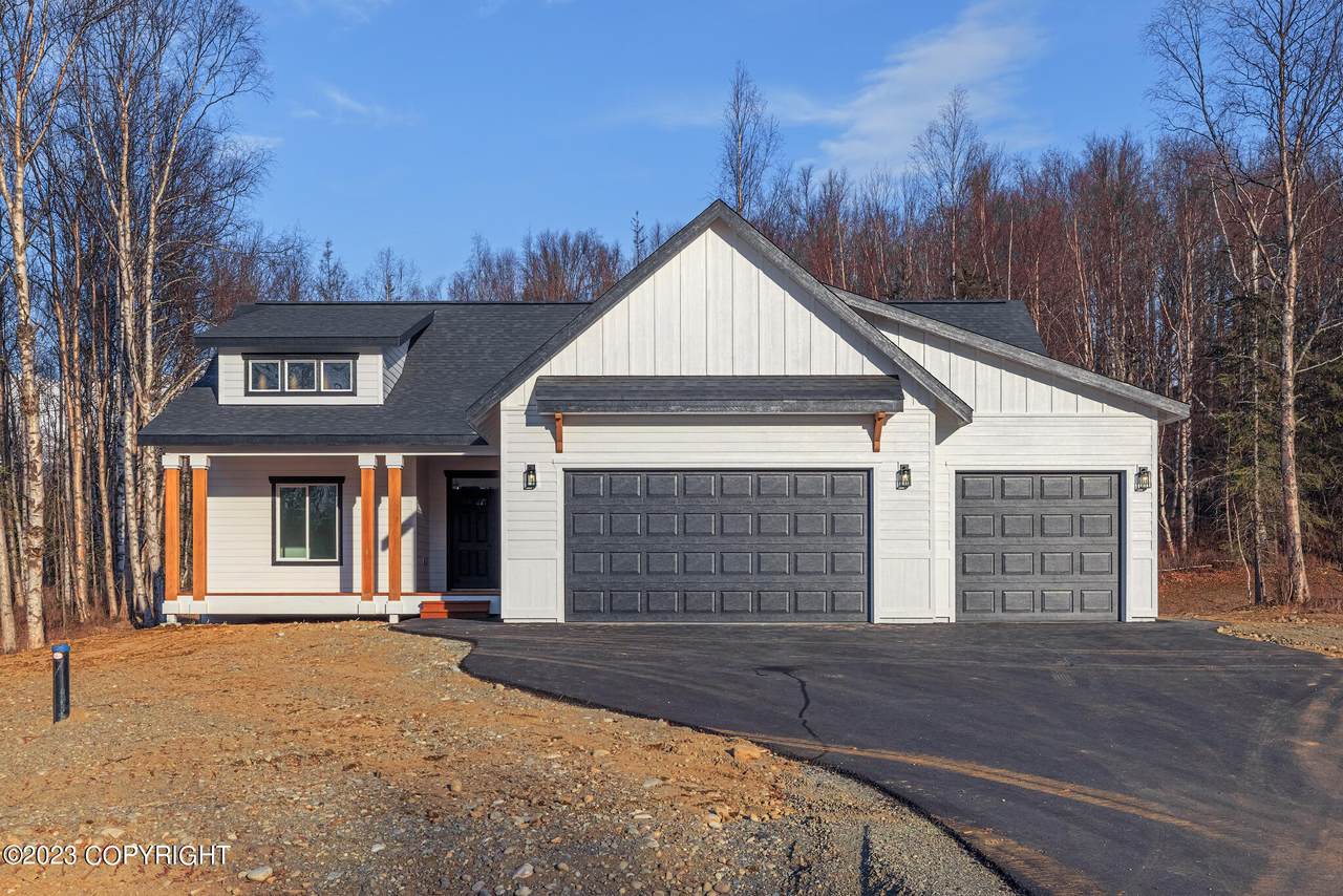 6112 Wolf Ridge Street - Photo 1