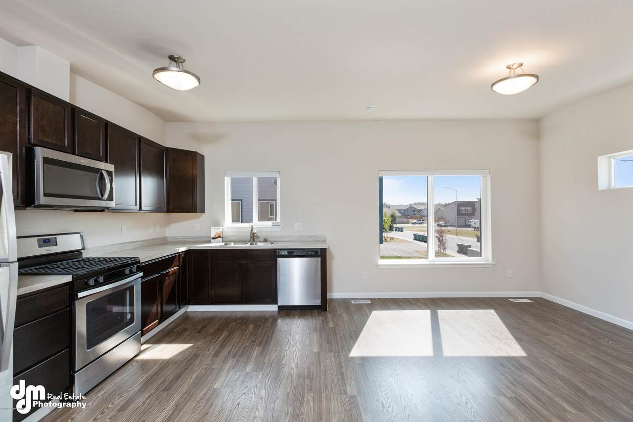 132 Willow View Circle - Photo 1