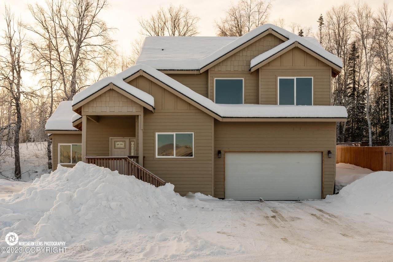 13868 Akers Circle - Photo 1