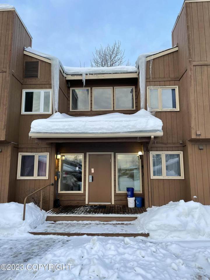 2200 Minvera Way - Photo 1