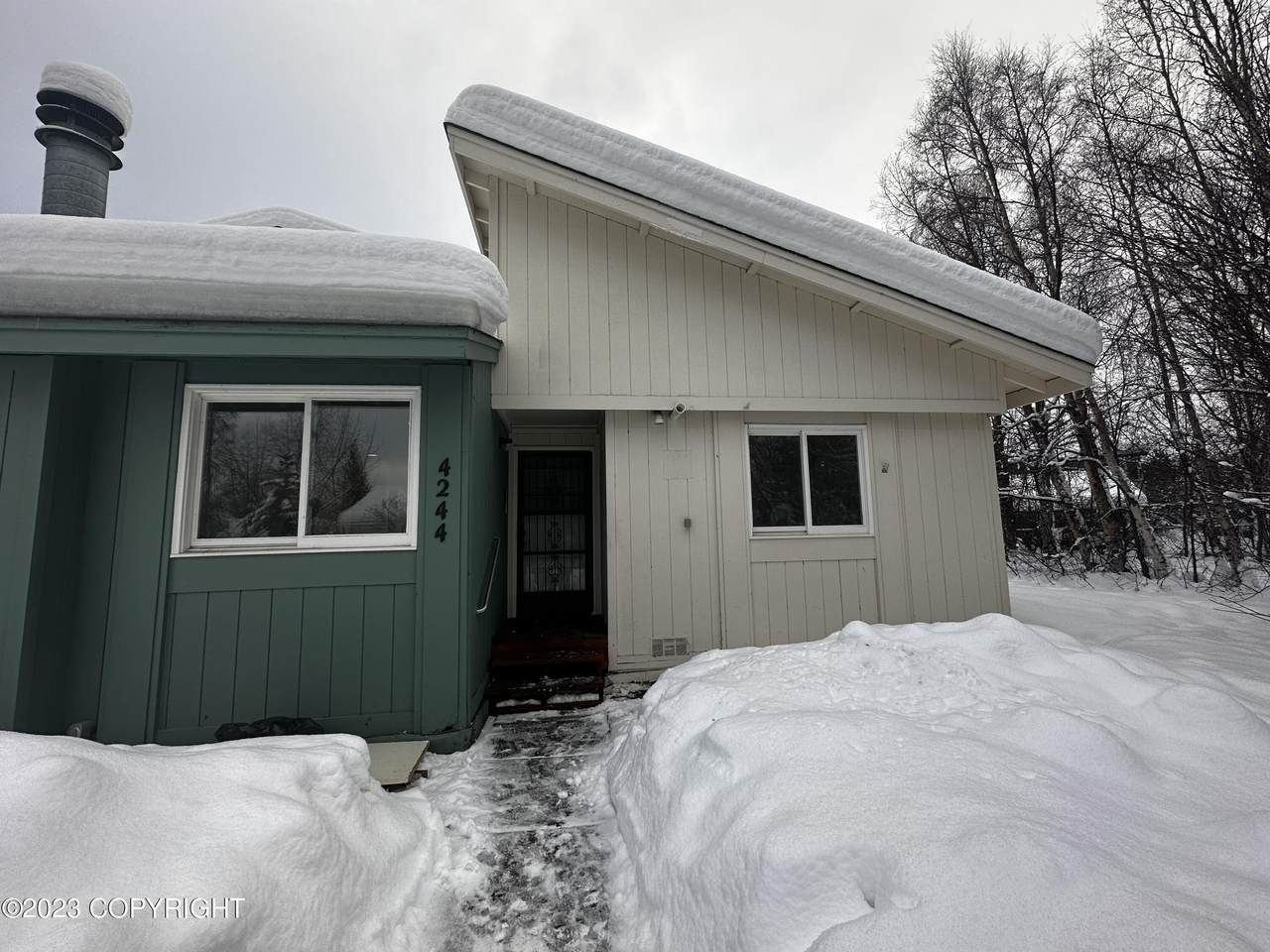 4244 Reka Drive - Photo 1