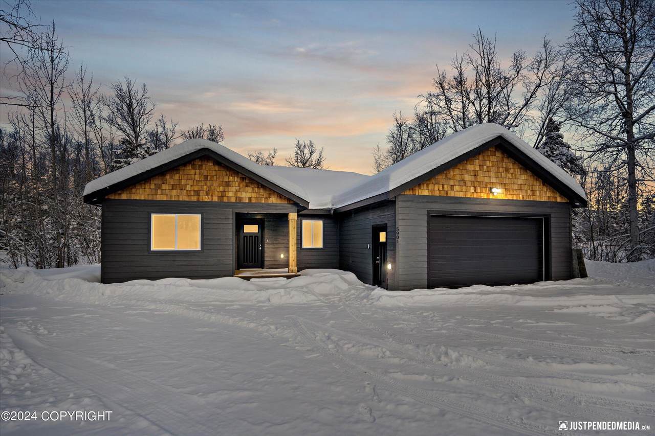 6188 Dunlin Circle - Photo 1