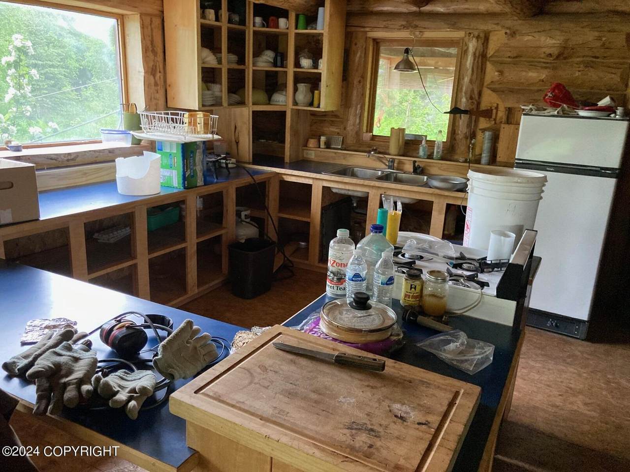 https://bt-photos.global.ssl.fastly.net/alaska/1280_boomver_1_24-10465-2.jpg