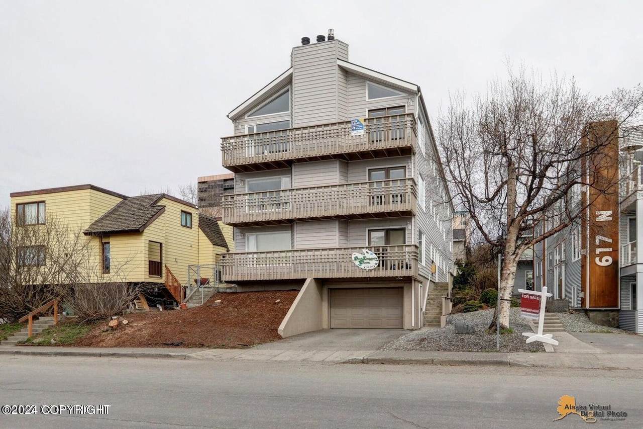 609 N Street - Photo 1