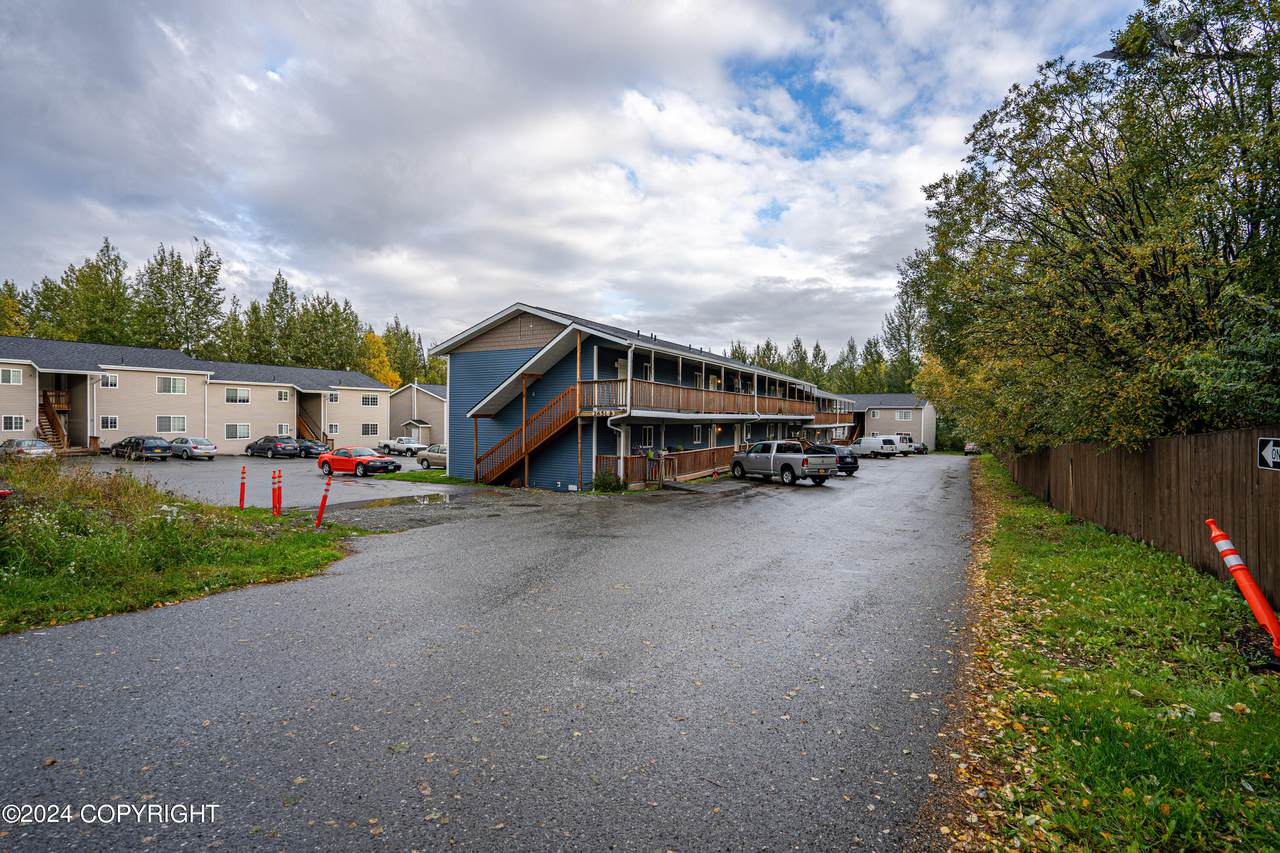 2651 Quiet Circle - Photo 1