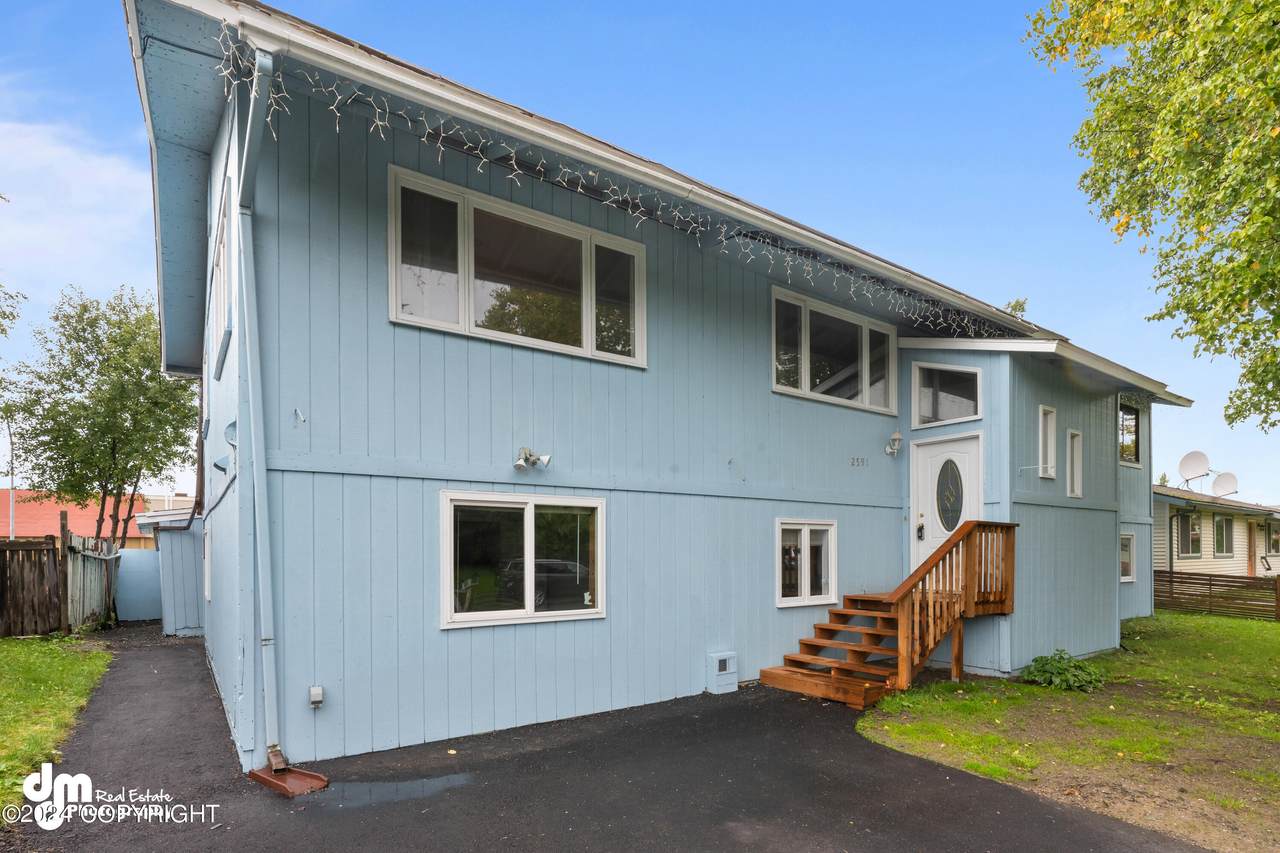 2591 Lyvona Lane - Photo 1