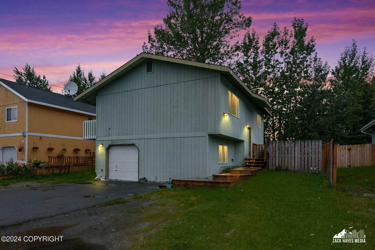 8124 6th Avenue - Photo 1