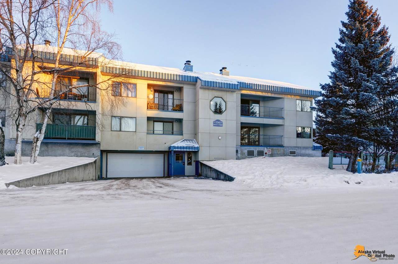https://bt-photos.global.ssl.fastly.net/alaska/1280_boomver_1_24-14333-2.jpg