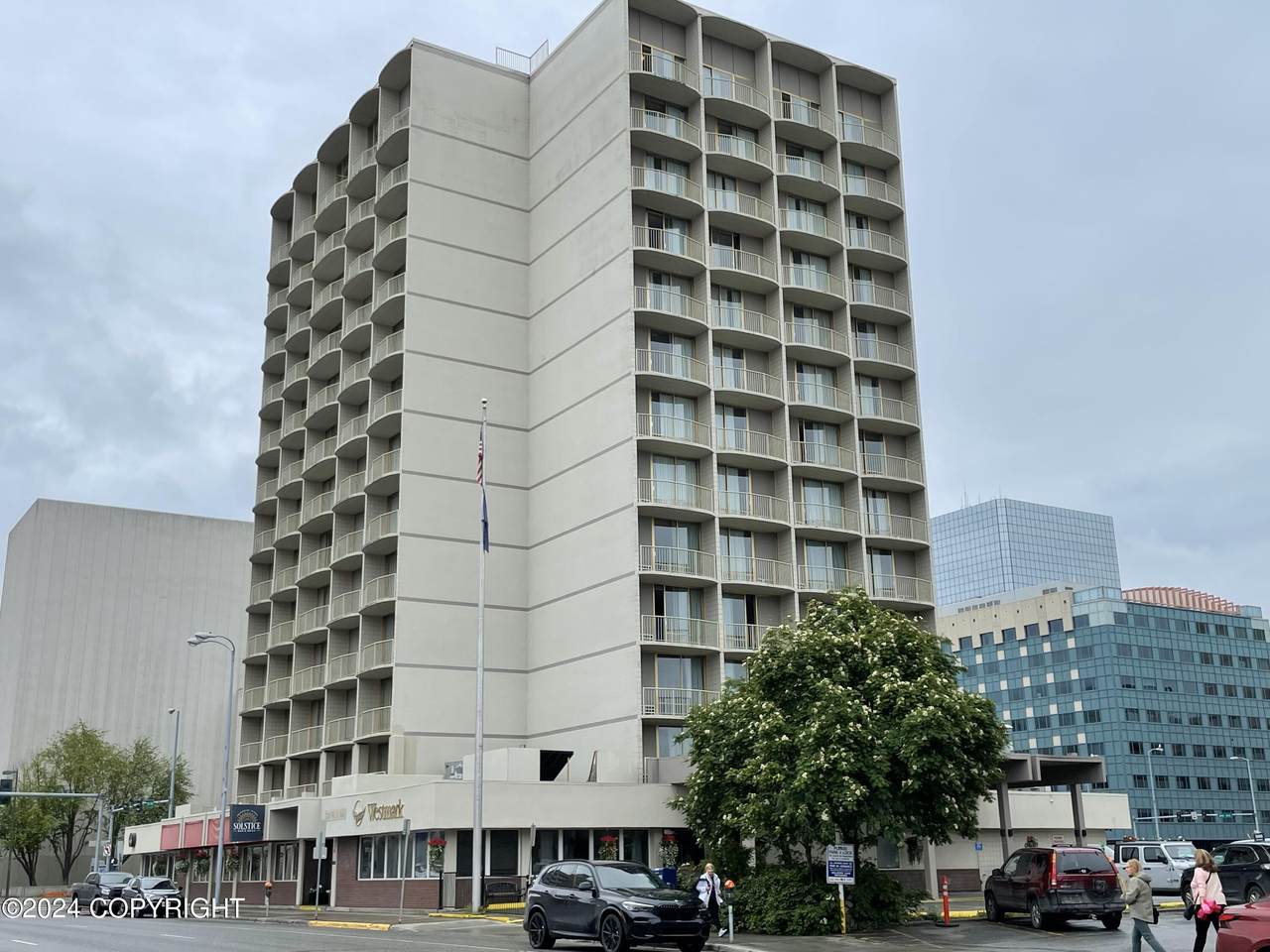 720 5th Avenue - Photo 1