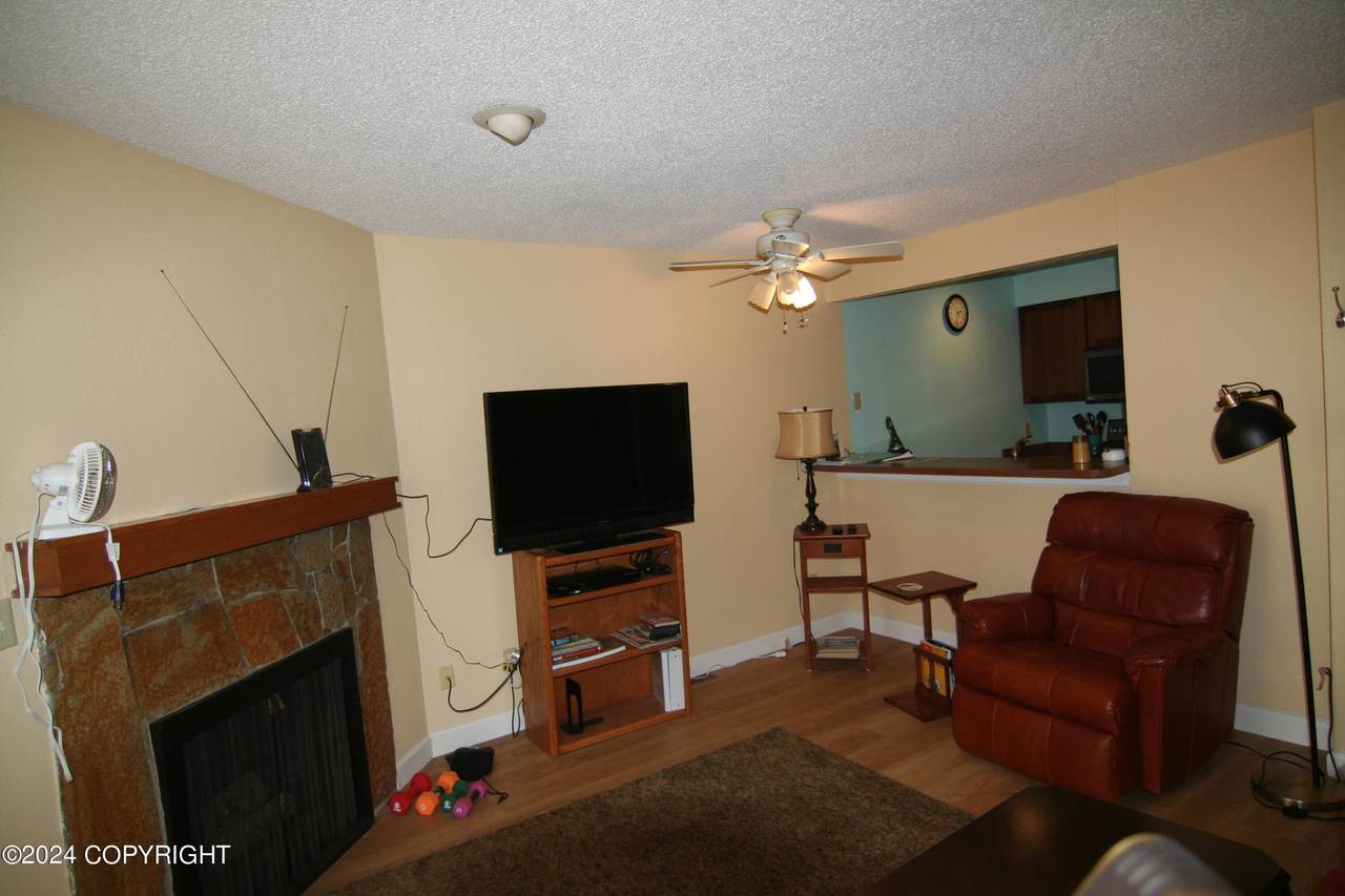 https://bt-photos.global.ssl.fastly.net/alaska/1280_boomver_1_24-4207-2.jpg