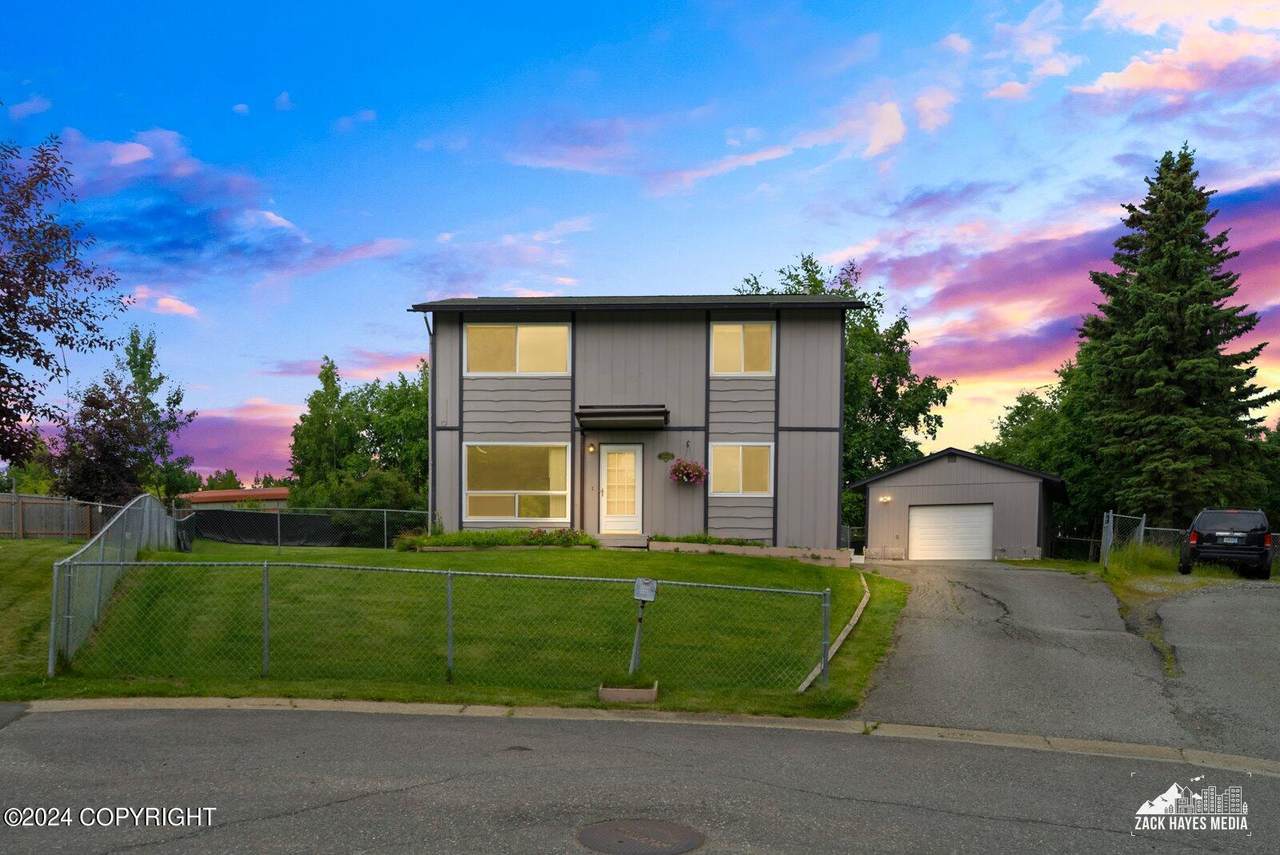 9940 Chelatna Circle - Photo 1