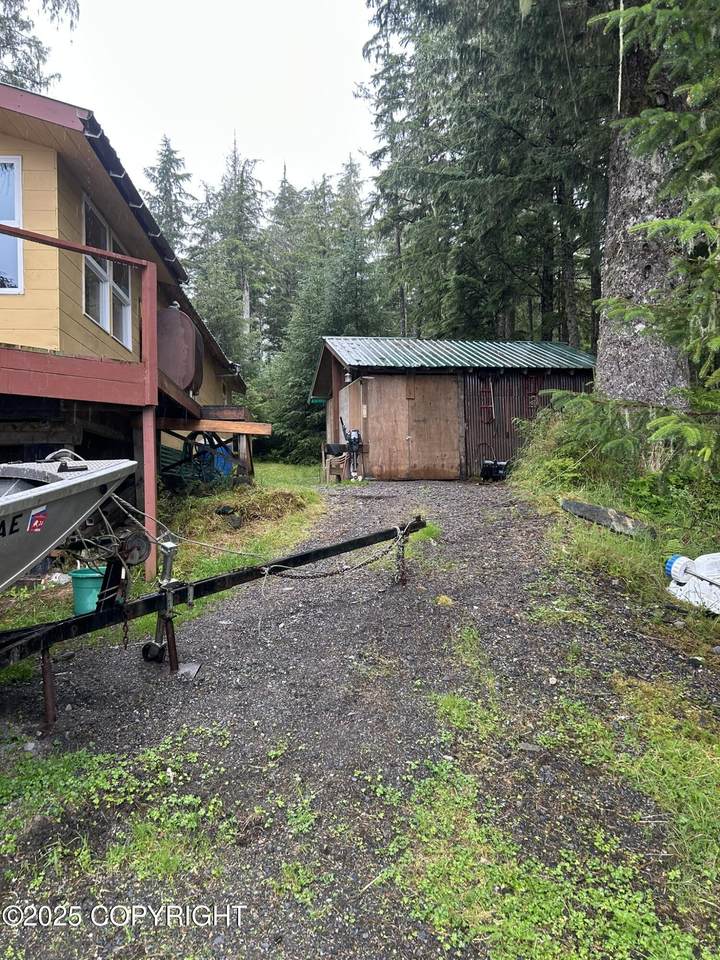 https://bt-photos.global.ssl.fastly.net/alaska/1280_boomver_1_25-10166-2.jpg