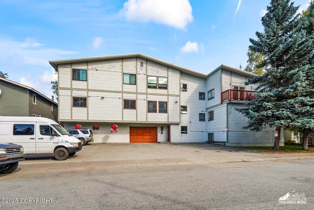 329 14th Avenue - Photo 1