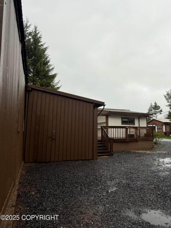 https://bt-photos.global.ssl.fastly.net/alaska/1280_boomver_1_25-12289-2.jpg