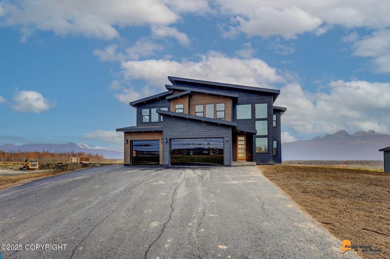 2652 Sarah Lynn View Circle - Photo 1